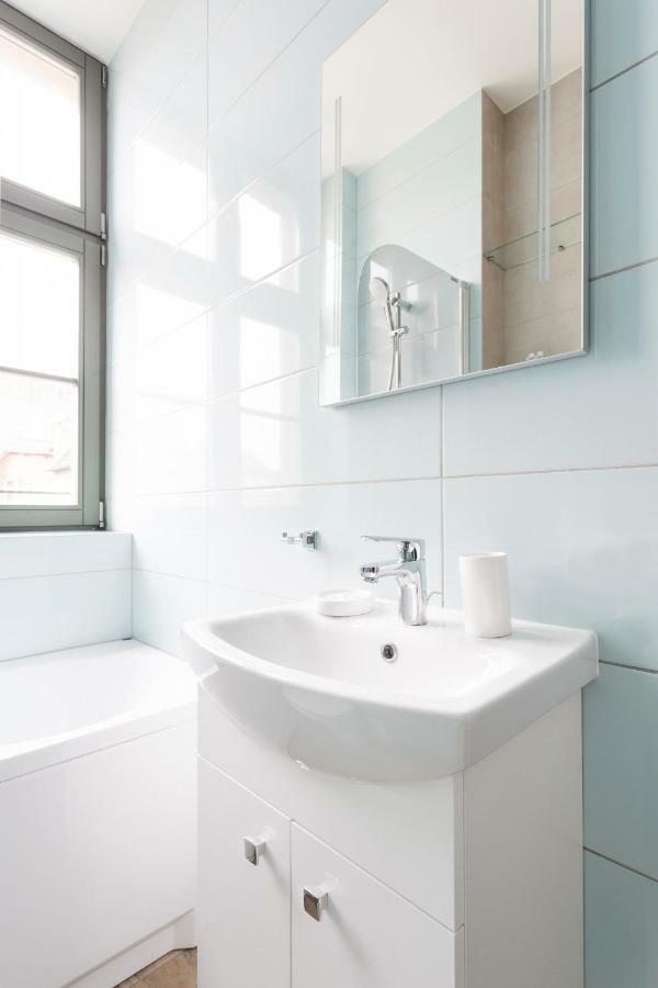 Apartments Mtp Poznan Maleckiego By Renters ภายนอก รูปภาพ